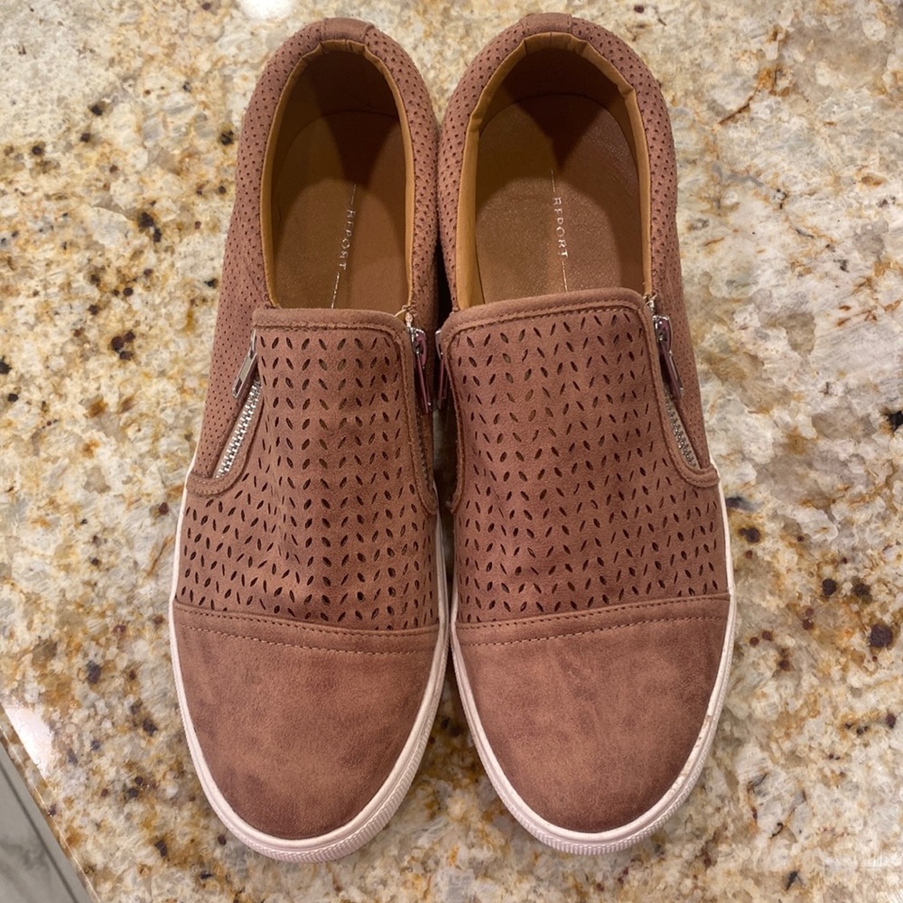 EUC Slip On Sneakers